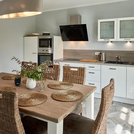 In Mit Grosser Sauna By Interhome Ferienhaus Sellin (Rugen)